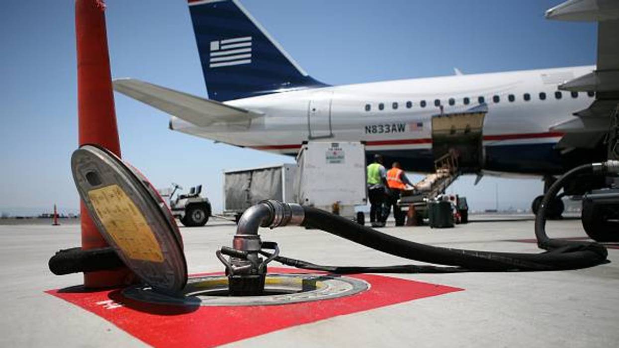 Minnesota Travelers Urged to Book Early Amid Rising Fuel Costs