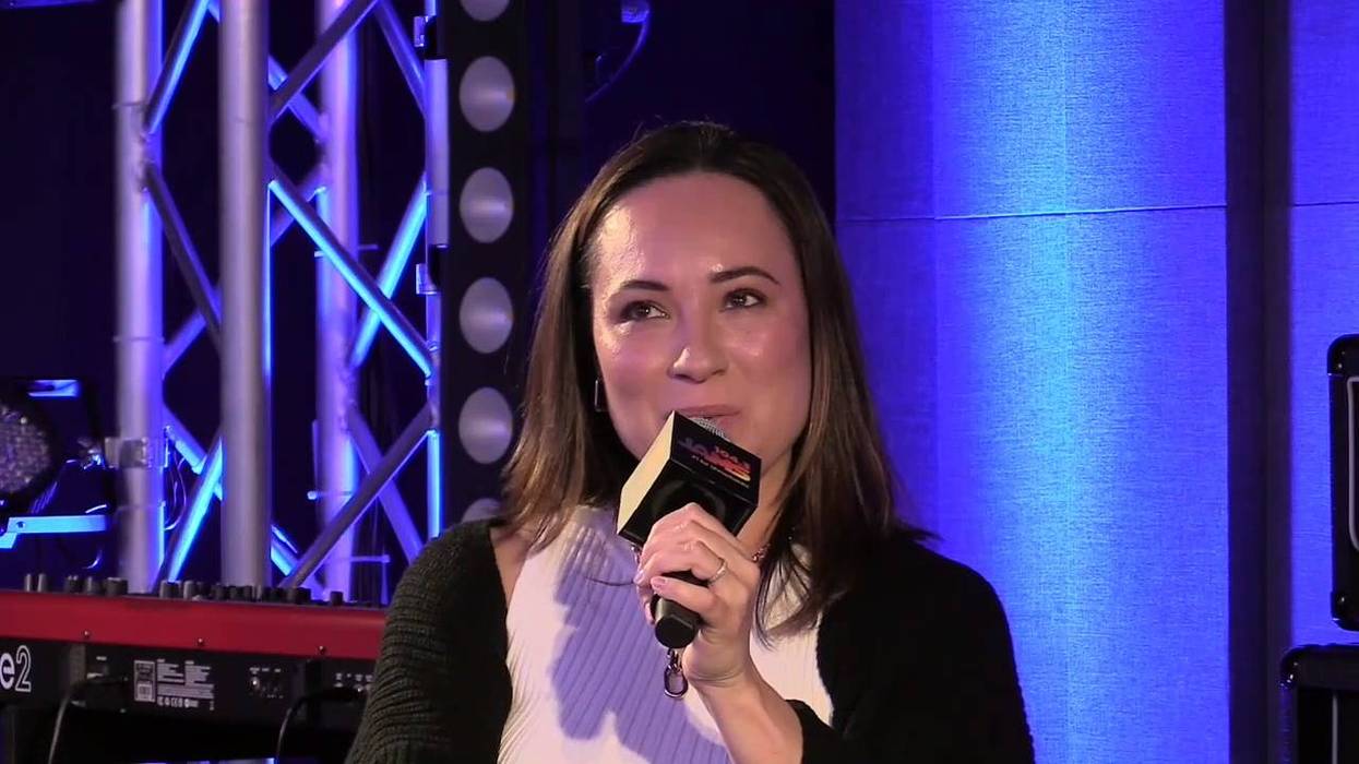 104.3 Jams Welcomes Comedian Jay Pharaoh