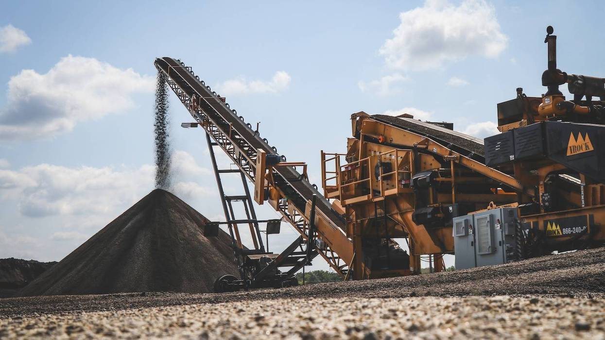 Hamden worker trapped in gravel machine dies