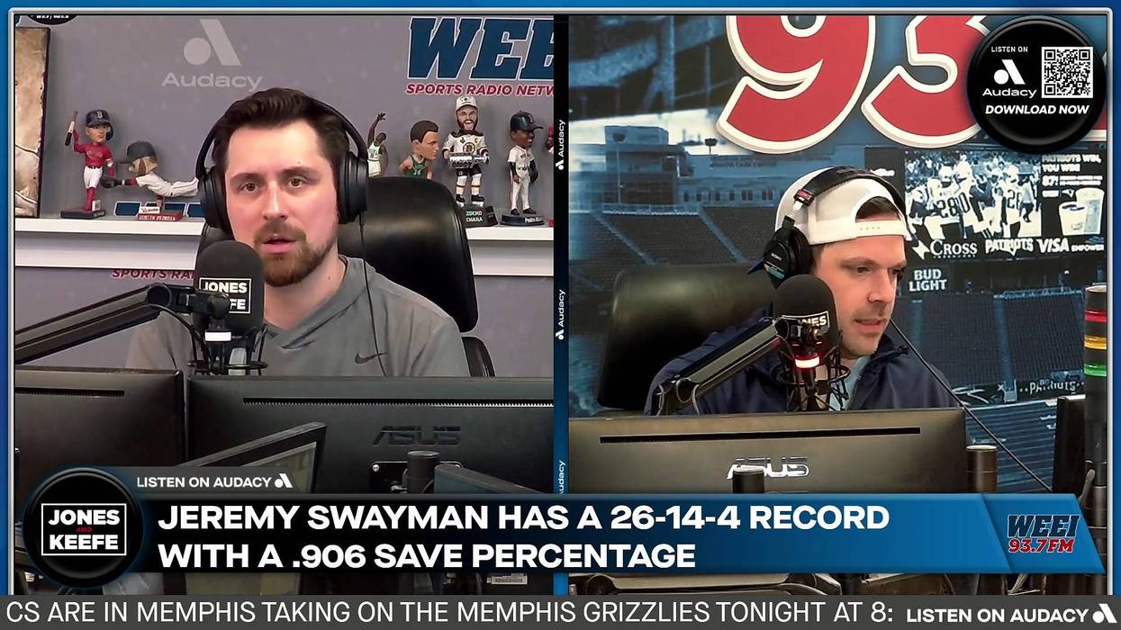 Jeremy Swayman comes up huge in Bruins' biggest win of year