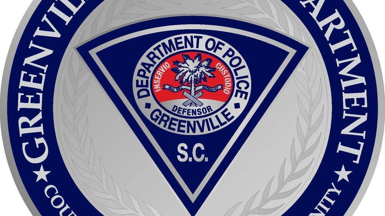 Officer and another driver injured after crash