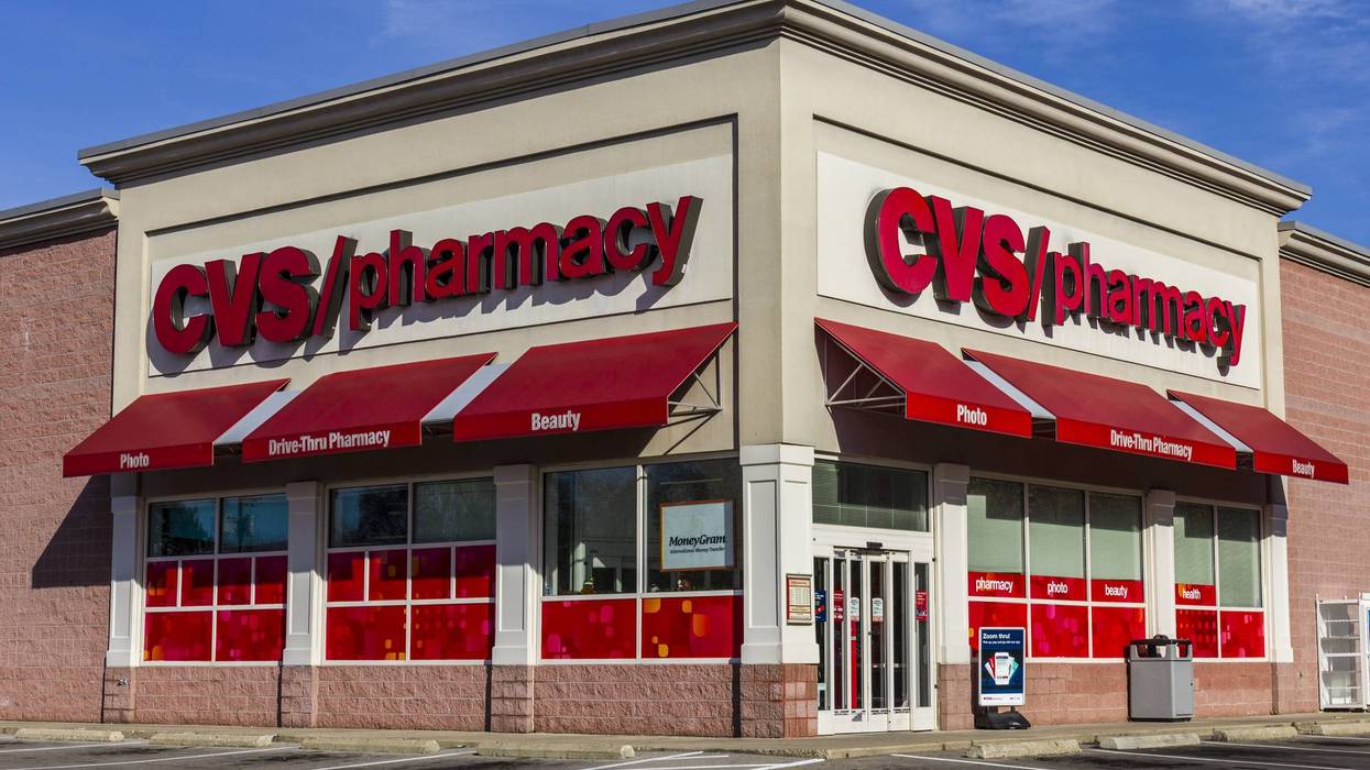 CVS opens pharmacy-only stores for Chicago access