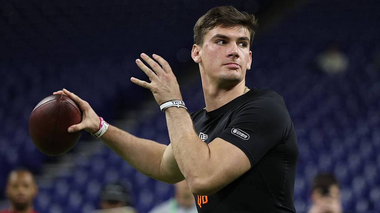 REPORTS Ty Simpson schedules visits, not Pittsburgh