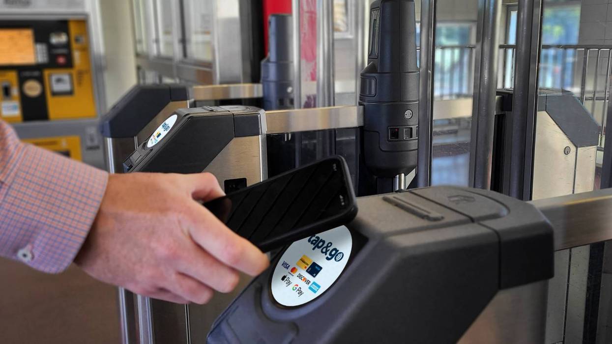 No tickets necessary: PATCO riders will soon be able to pay with credit cards or smart phones