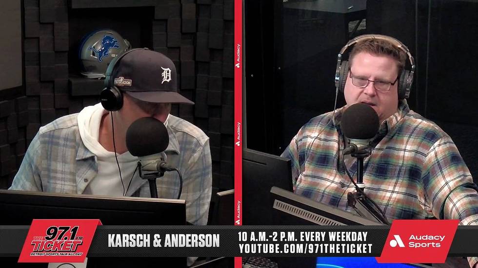 Tigers Have Problem Scoring Runs Outside One Inning