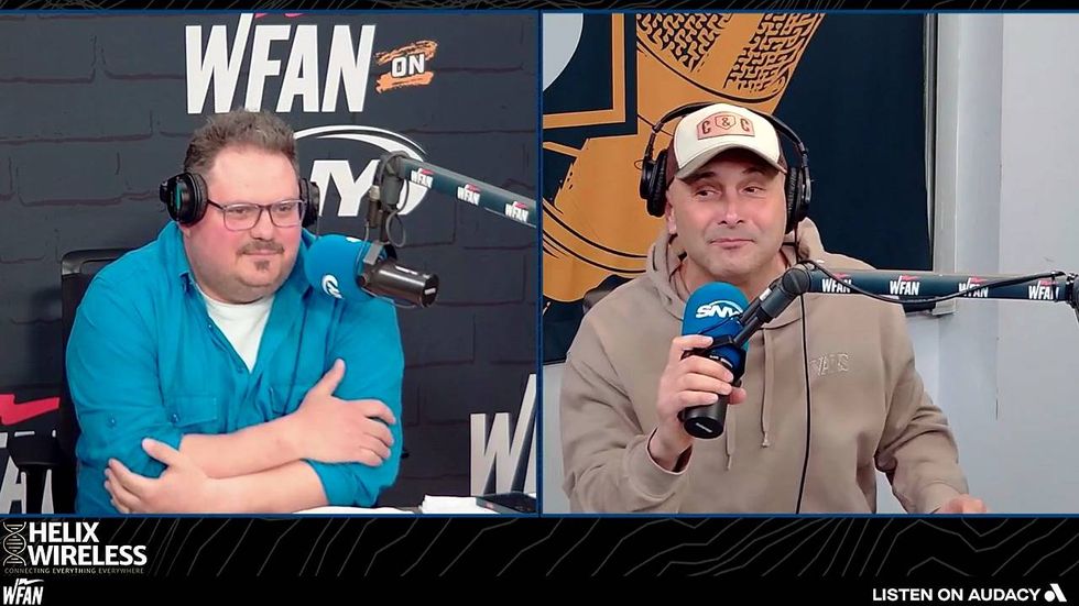 Craig rips Francisco Lindor's effort