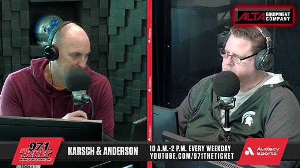 Michigan Rolls Arizona