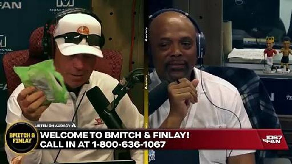 Tasting The Famous Pimento Cheese Masters Sandwich I BMitch & Finlay