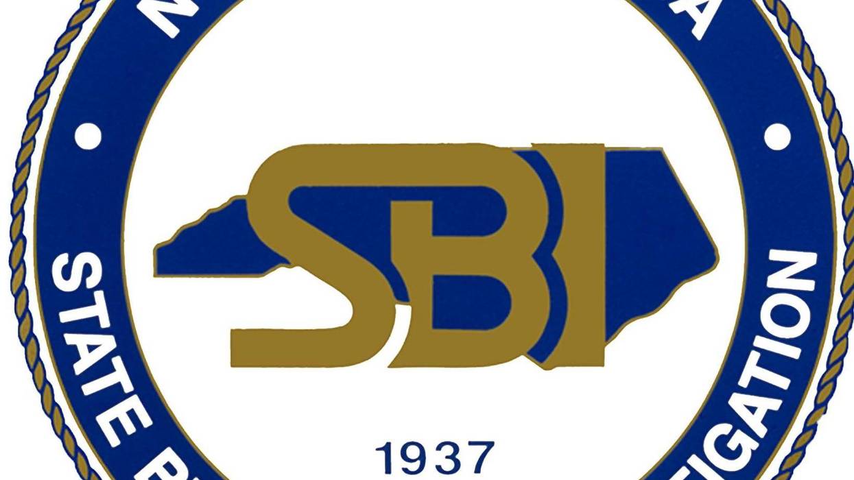 State Agents and local deputies apprehend wanted WNC woman