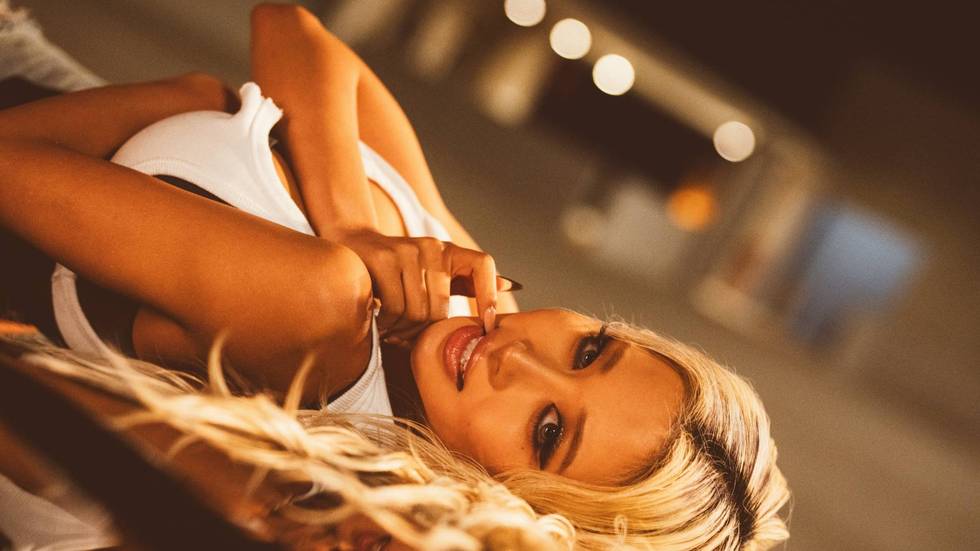 DAYOUNG with Brooke Morrison