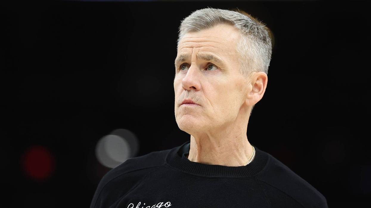 Laurence Holmes thinks it's in play for Billy Donovan to walk away from Bulls