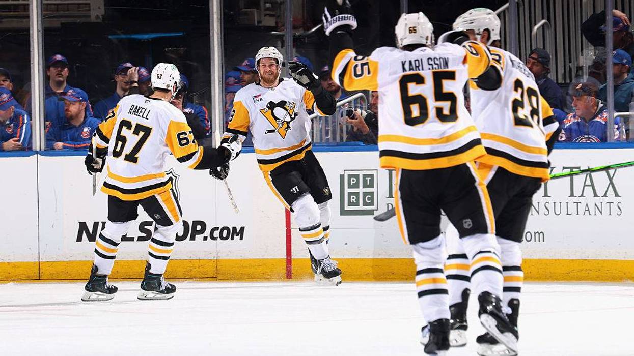 Led by veterans, Pens back in Stanley Cup playoffs