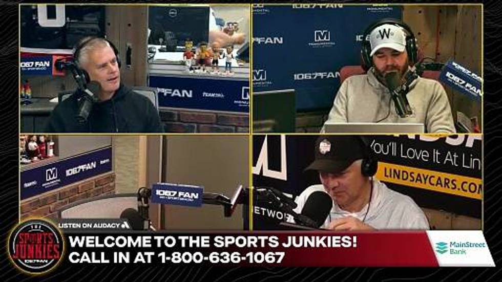 World Awaits Ovechkin's Decision | Sports Junkies