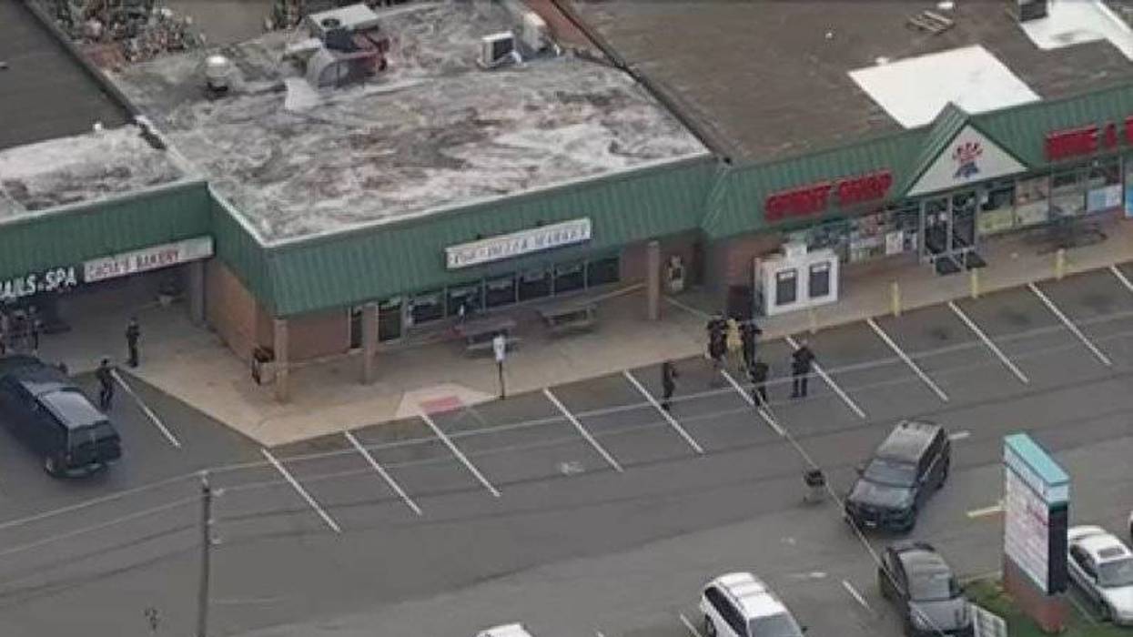 Man wounded after shooting at Cherry Hill shopping center, police say