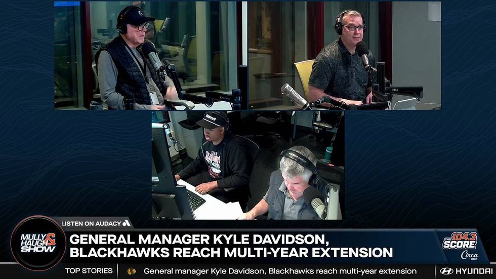 Blackhawks need to be aggressive this offseason