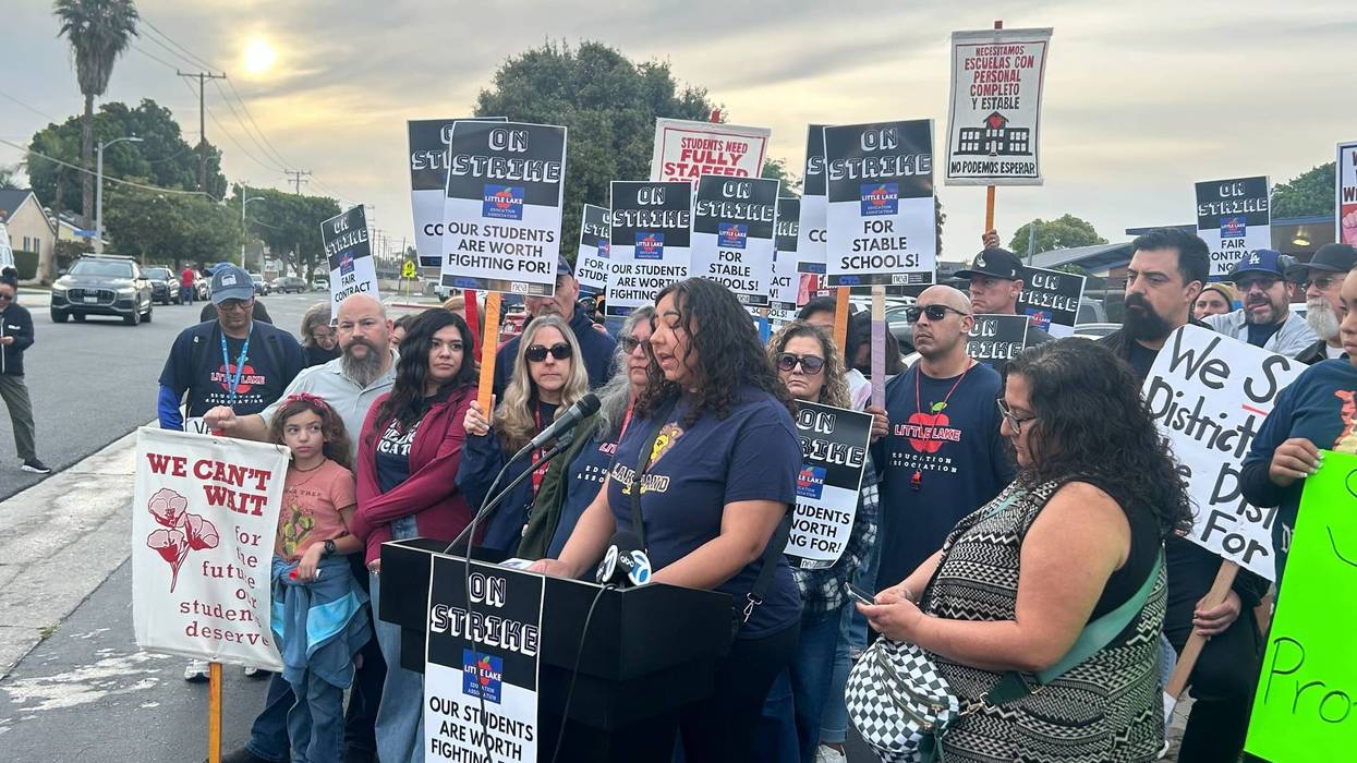 Teachers in southeast L.A. hit the picket lines