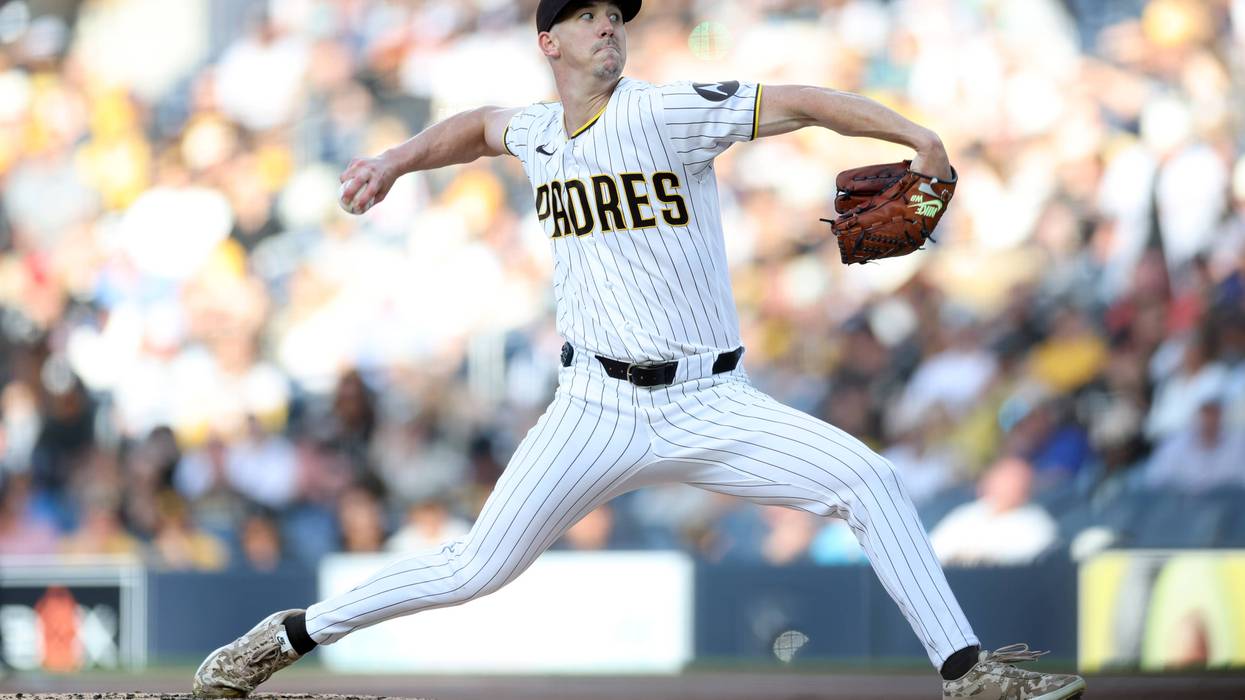 Walker Buehler discusses his new style and tossing gloves around the dugout
