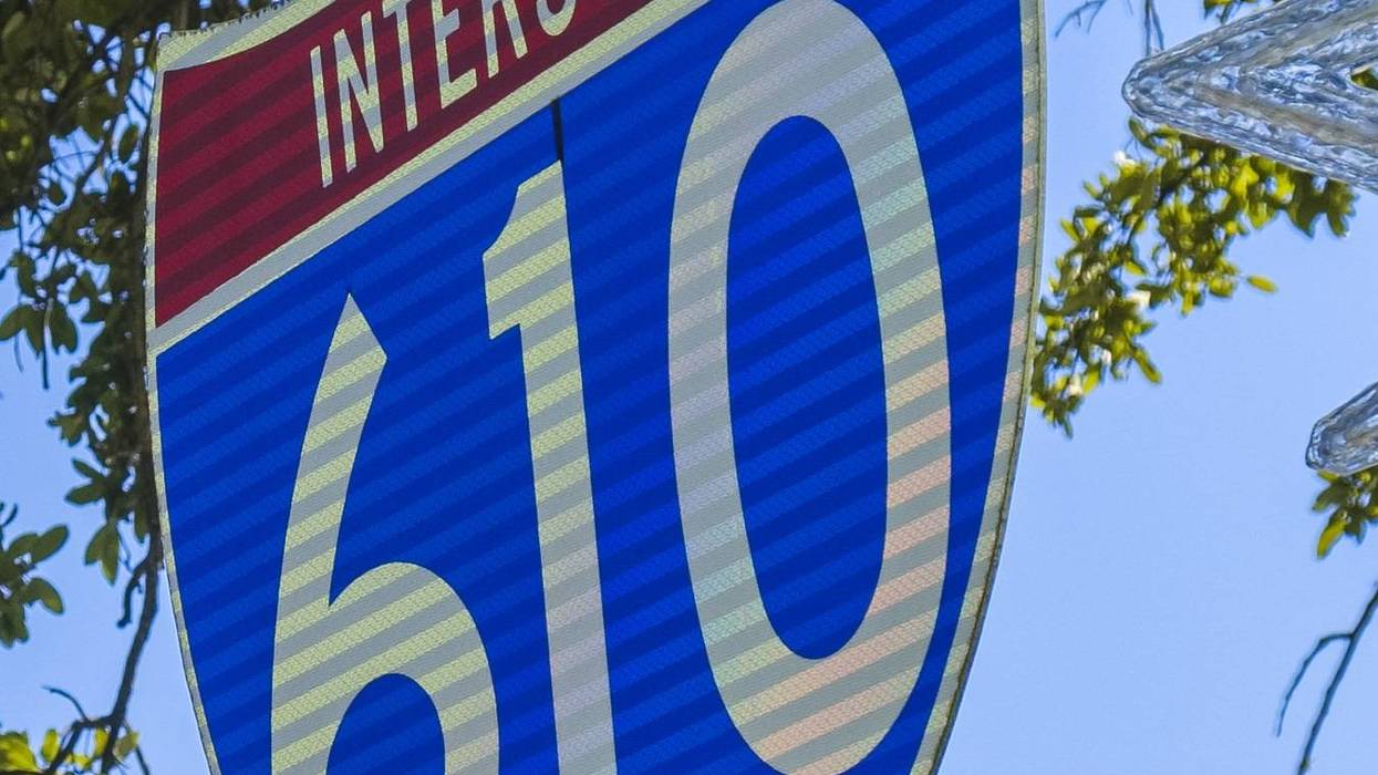 Fire under I-610 causes stability concerns, closes interstate in New Orleans