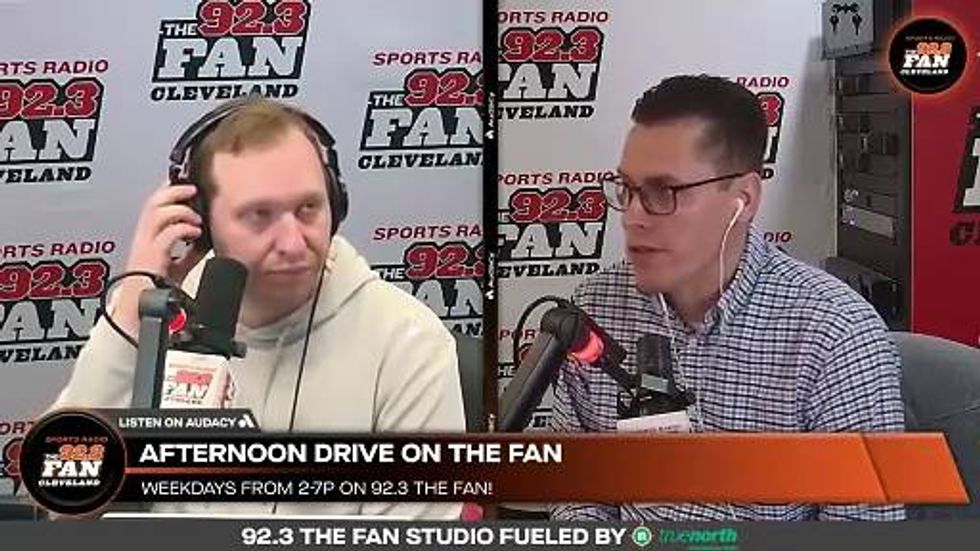 Why the Browns decided to make Deshaun Watson favorite over Shedeur