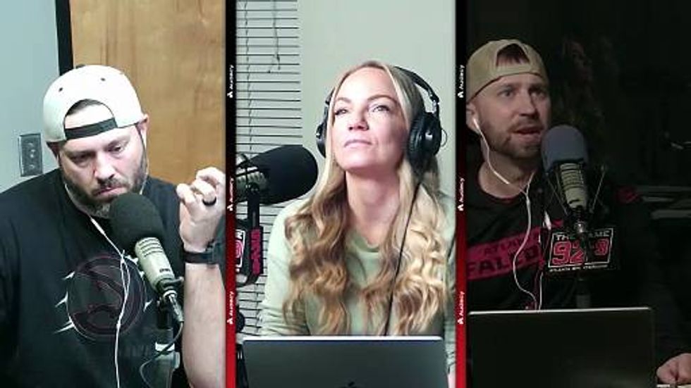 Callers go nuts on embarrassing Hawks loss in Game 6