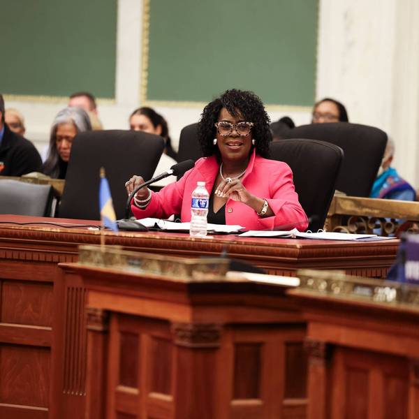 Mayor Parker signs set of bills limiting ICE activity in Philadelphia