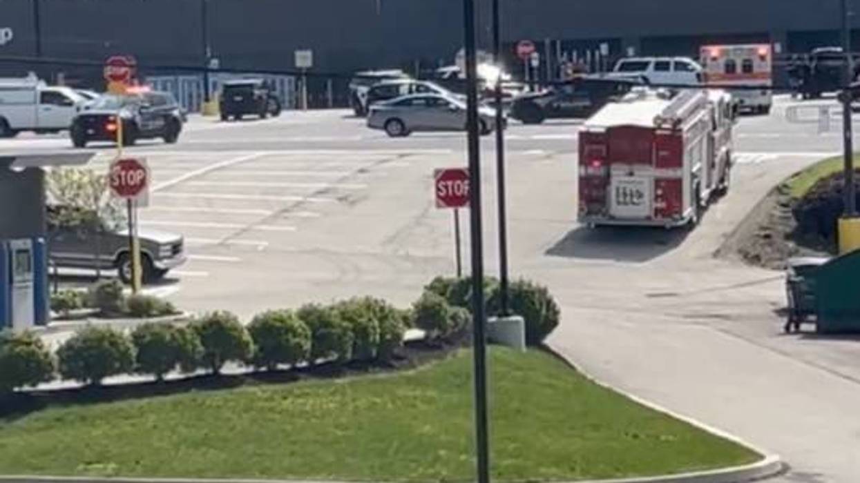 Bethel Park shopping center reopens after bomb scare