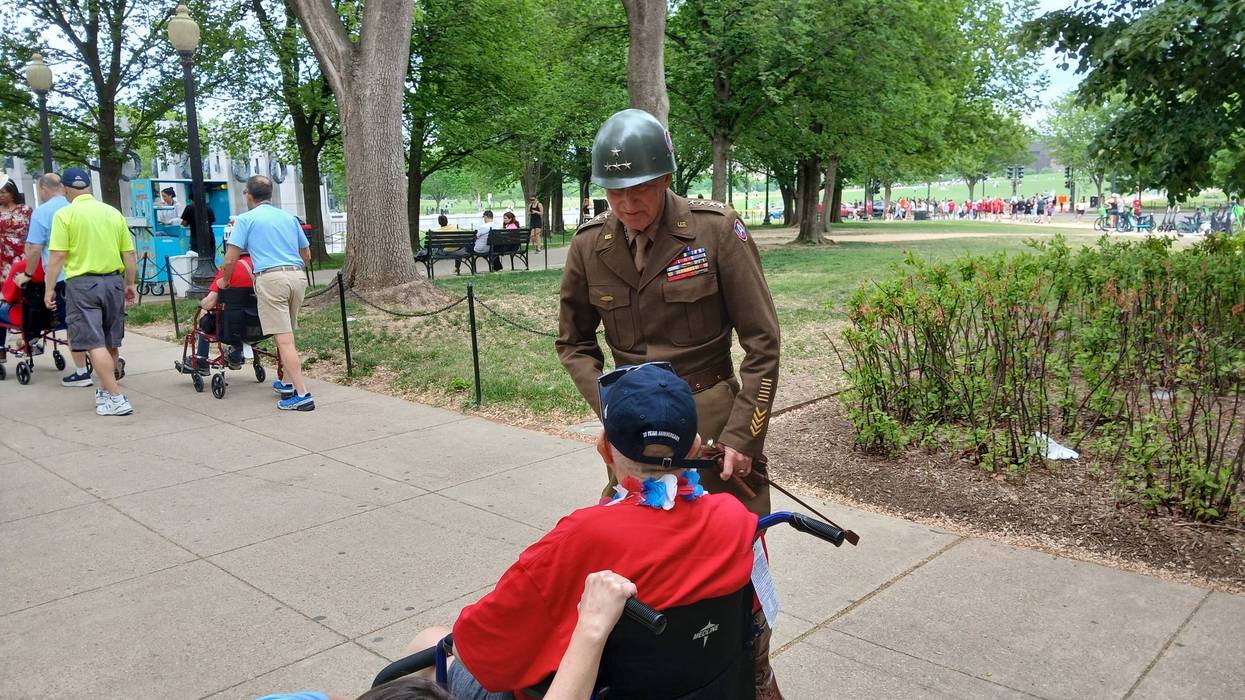 Honor Flight Part 1: Arrival and the WWII Memorial