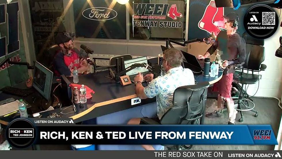 Chad Tracy Joins The Show