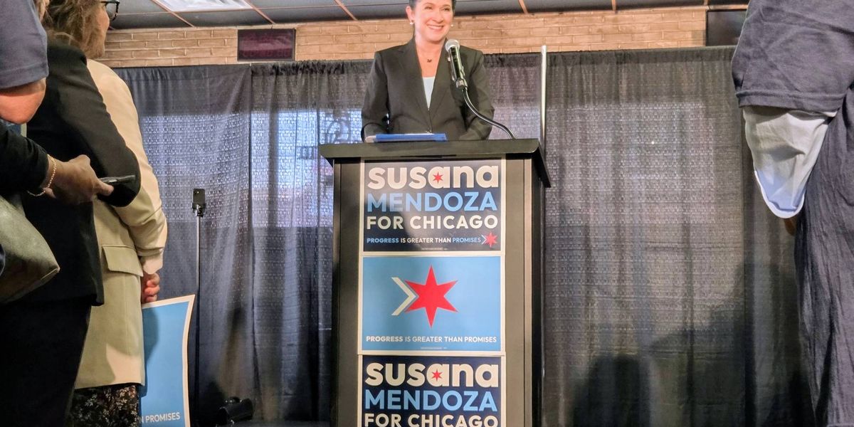 Mendoza touts fiscal work in mayoral run