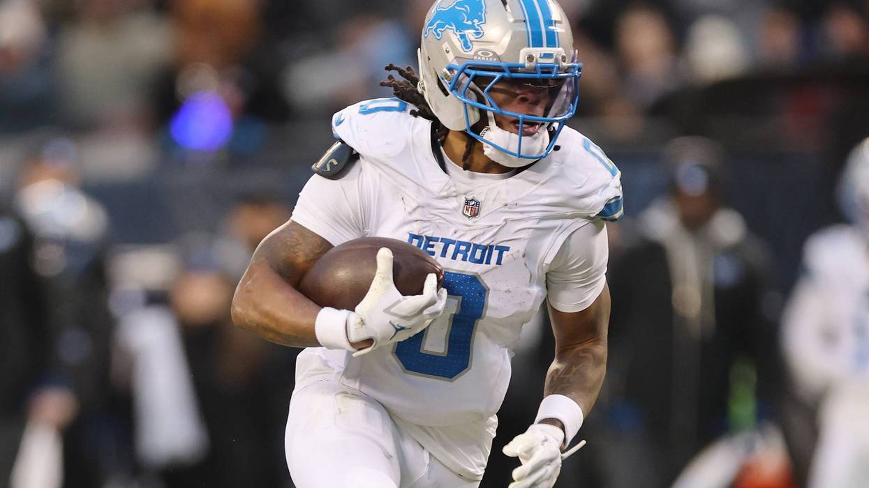 Jahmyr Gibbs not sweating his next contract: "I’m just worried about the team and ball"