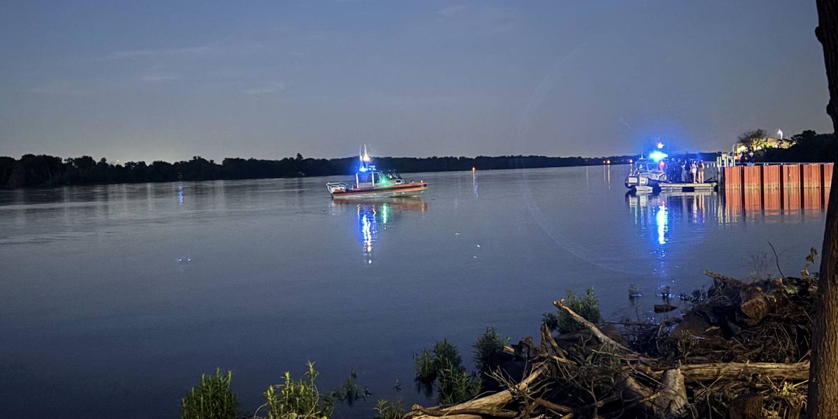 Recovery operation underway for missing swimmer in Delaware River