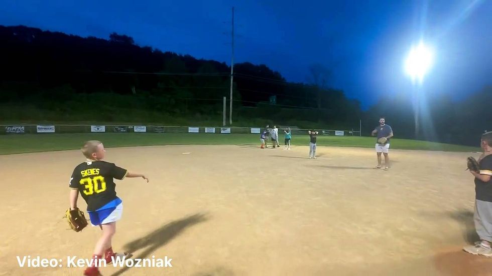 Paul Skenes surprises little leaguers in Wexford