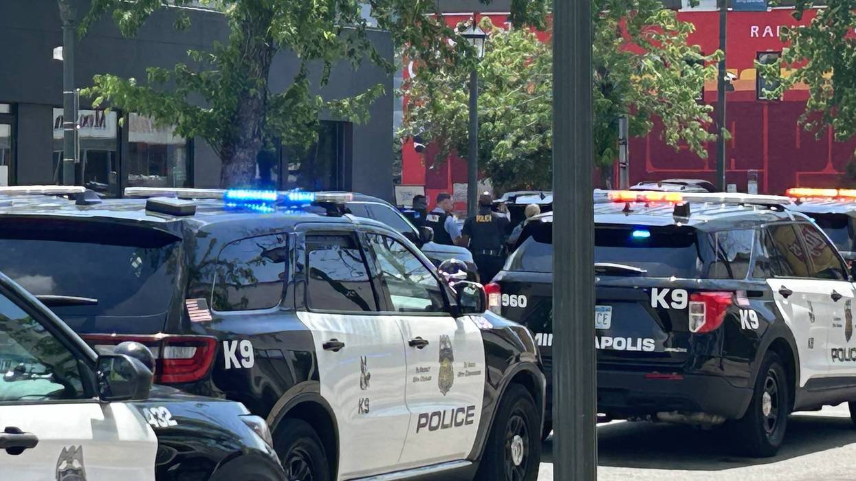 Suspect arrested following hours-long Minneapolis standoff