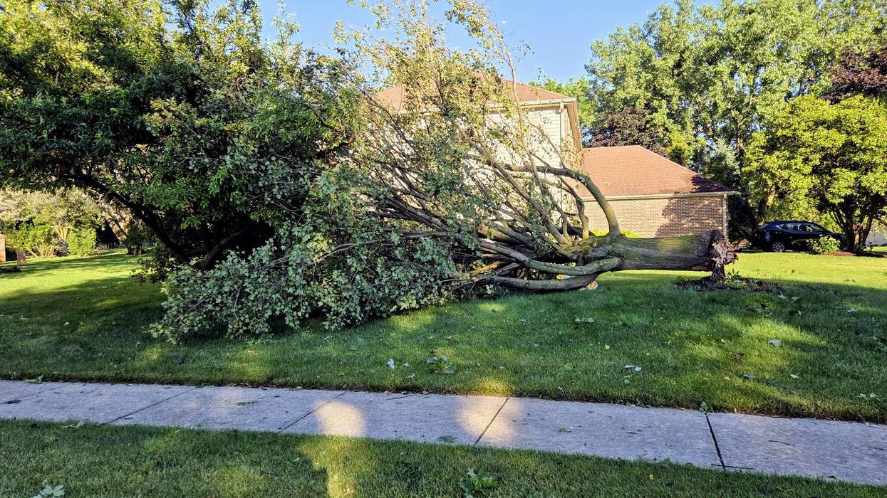 17 tornadoes hit Chicago and NW Indiana