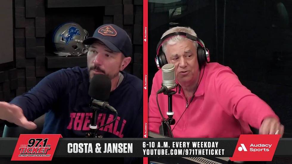 Scoring Is Up In The World Cup, Is It Due To Hydration Breaks? | Costa and Jansen