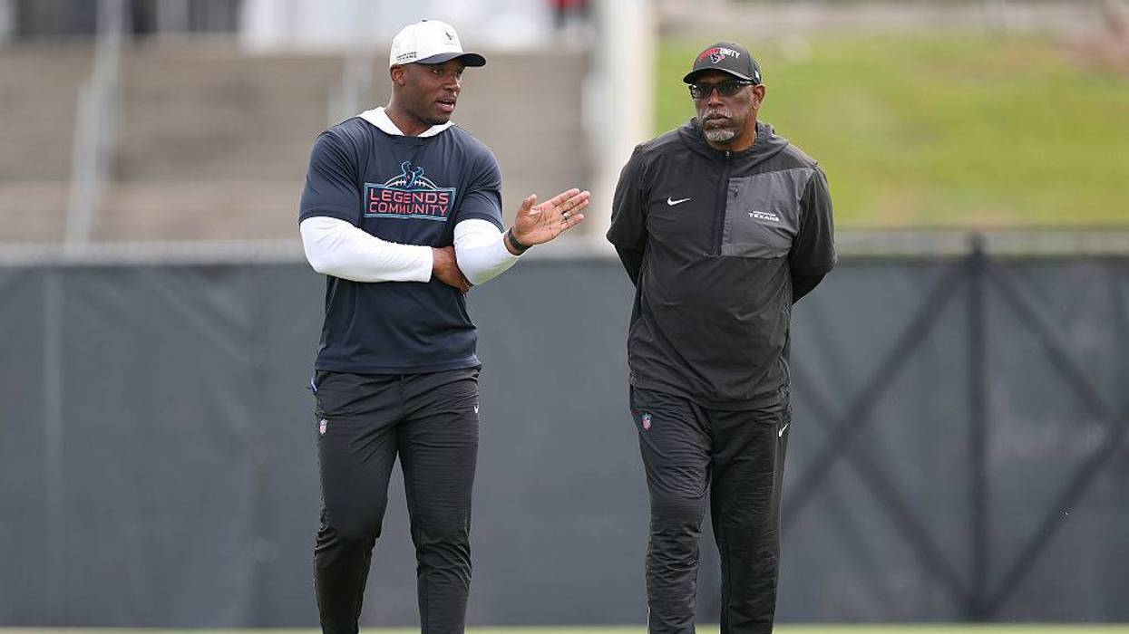 Can the Texans win by keeping it simple?