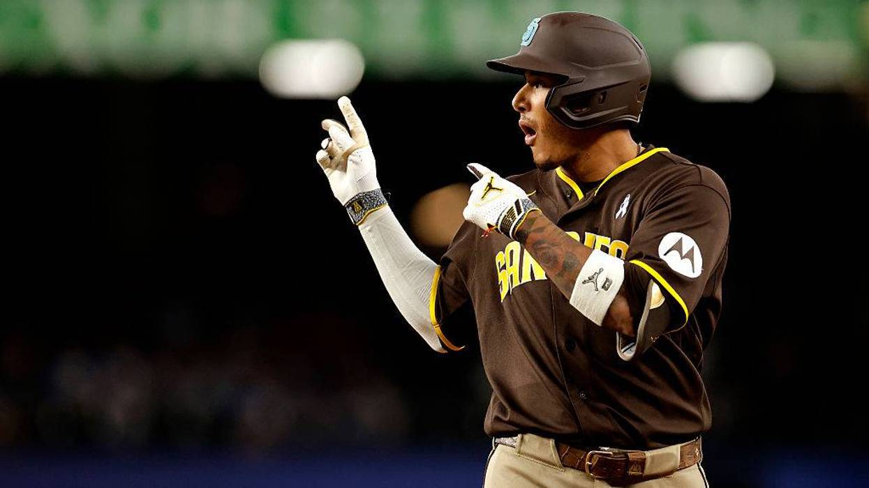 Buster Olney discusses the Padres sale and trade deadline