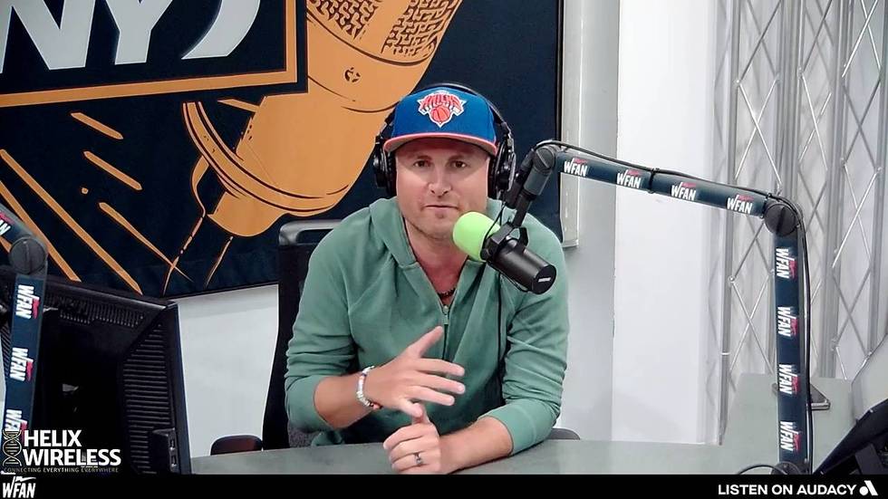 Loogy says Jazz eating lollipop during game is no biggie