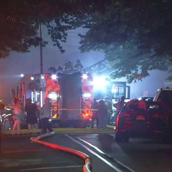 Crews battle overnight fire that damages 2 homes in Pottstown