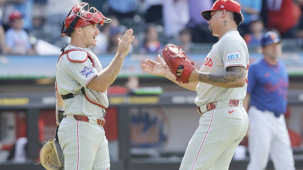 Phillies Closing In On Braves
