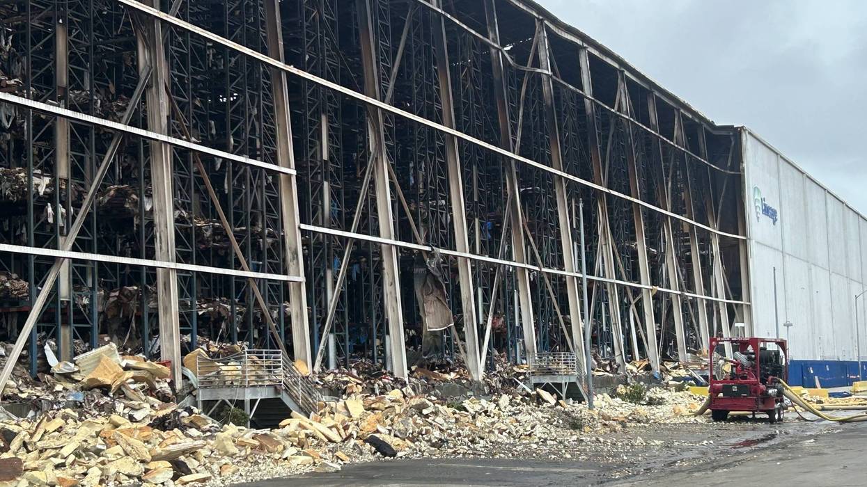 Fire crews working to clear smoldering in Lineage warehouse in Boyle Heights
