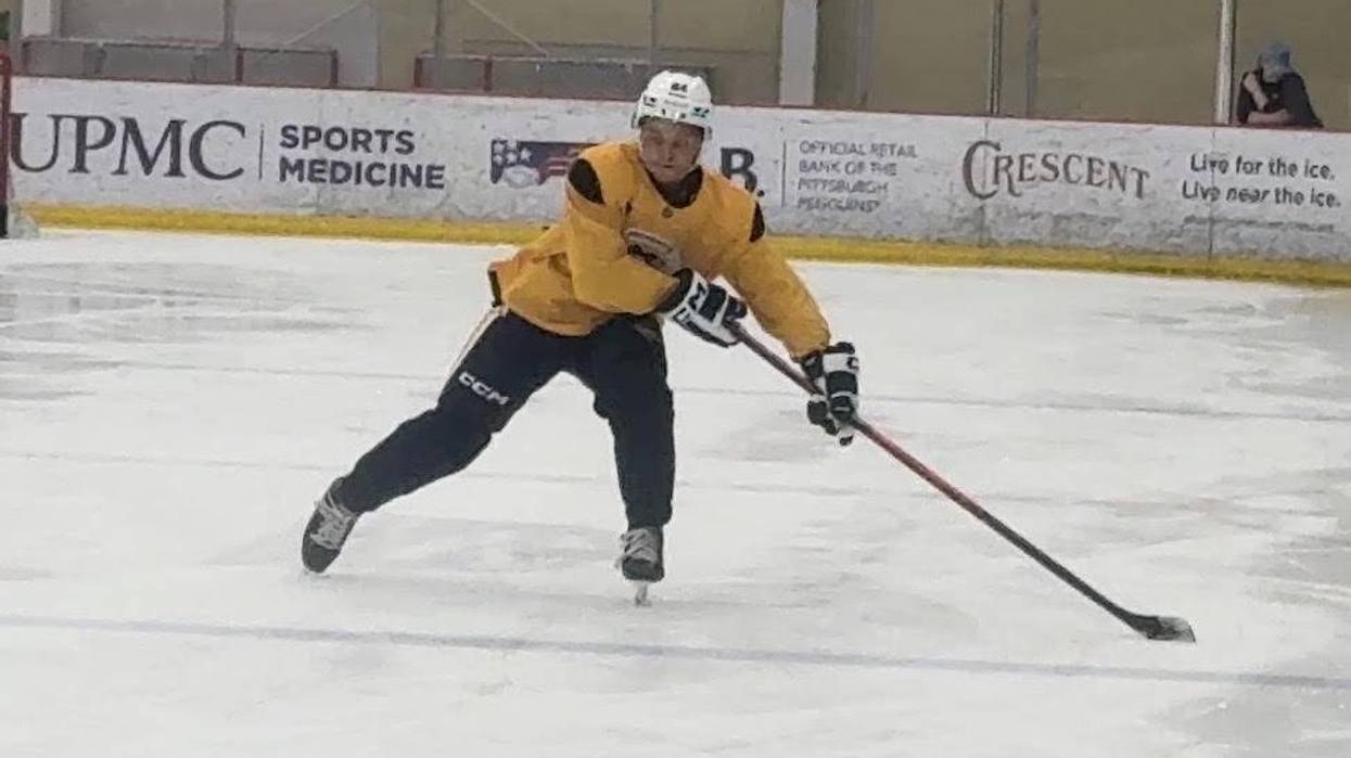 Honoring his mother, Penn State commit at Pens camp