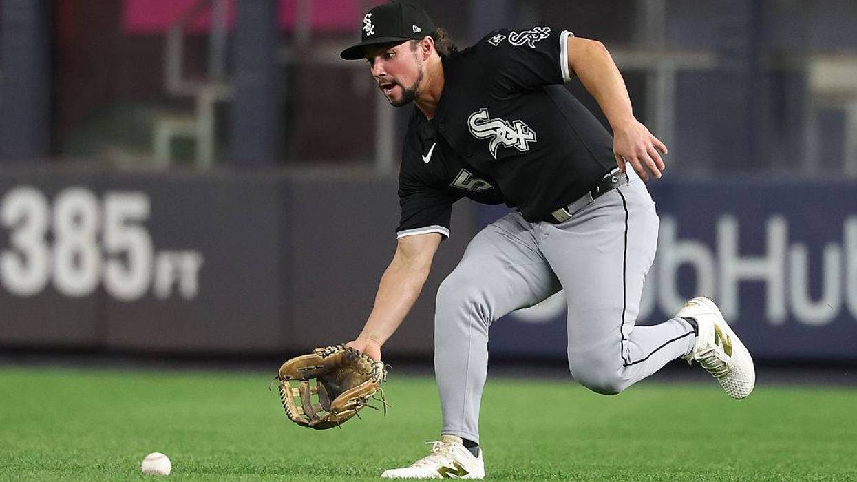 REPORT AAA OF exercises option, leaves Pirates