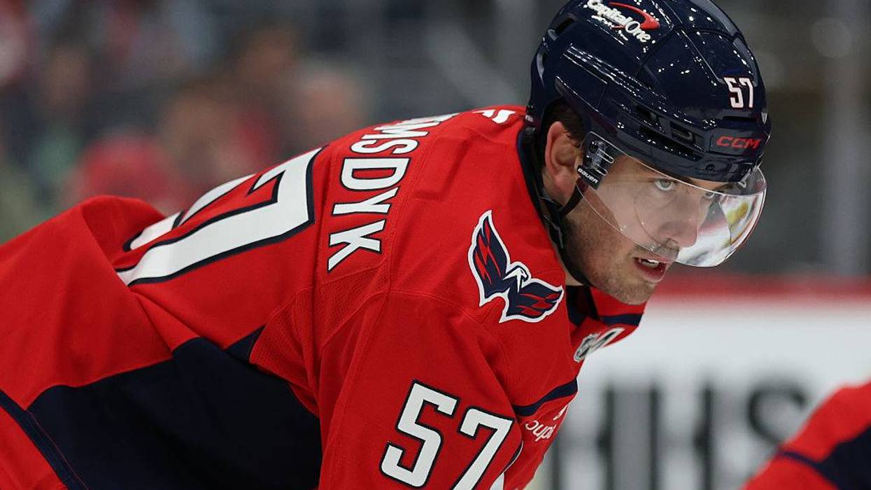 Veteran blue-liner Trevor van Riemsdyk to Pens