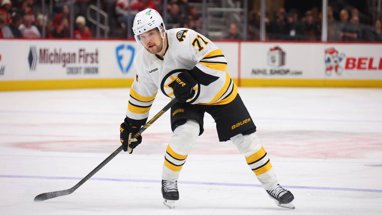 Red Wings sign sniper Viktor Arvidsson to two-year deal