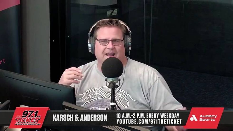 Can We Convince Gator To Go To Hot Dog Eating Contest? | Karsch and Anderson