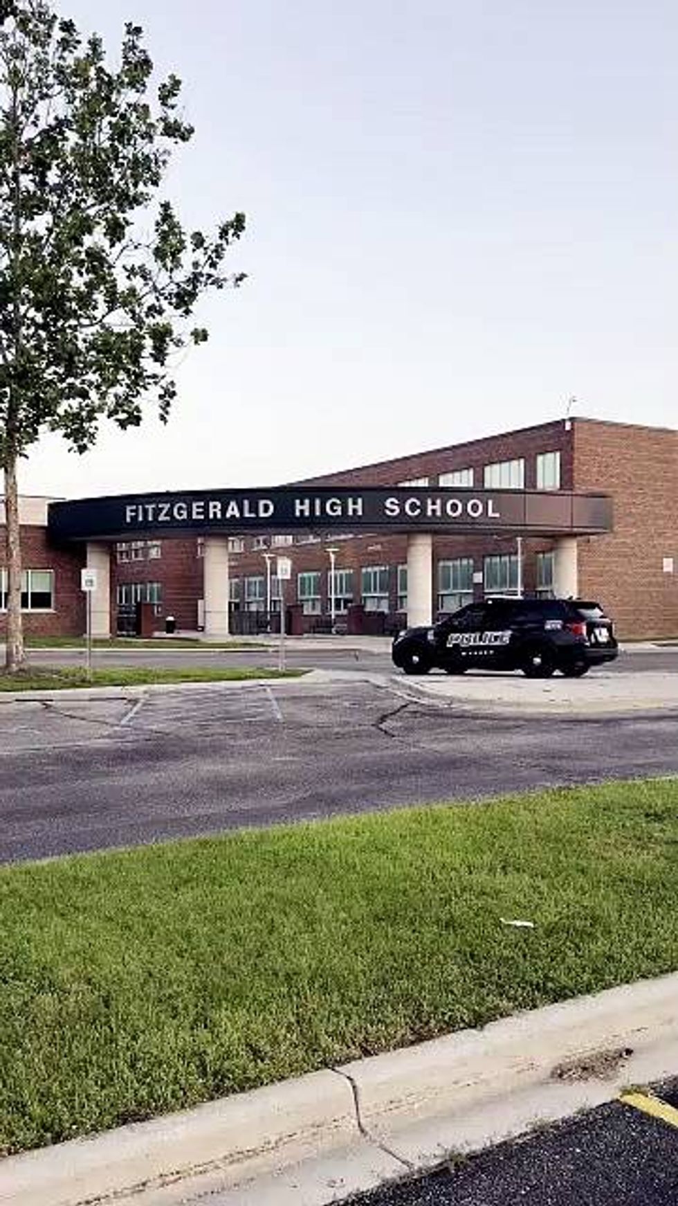 Threats prompt closure of Warren Fitzgerald School District