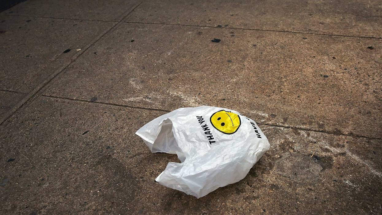 New survey finds low compliance with Philadelphia’s plastic bag ban