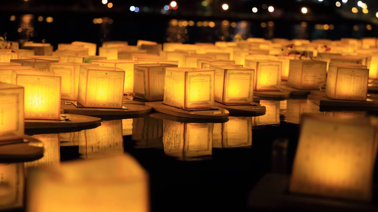 Water Lantern Festival