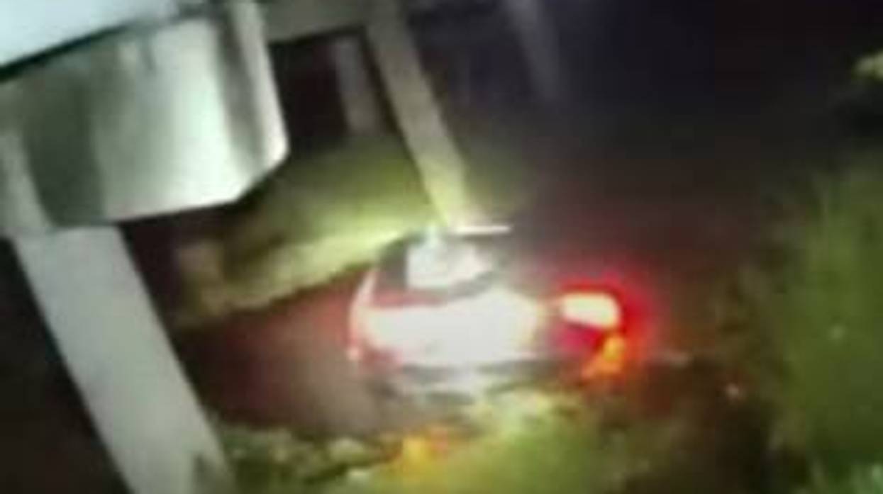 Video: Cops rescue four people from submerged car in St. John the Baptist Parish